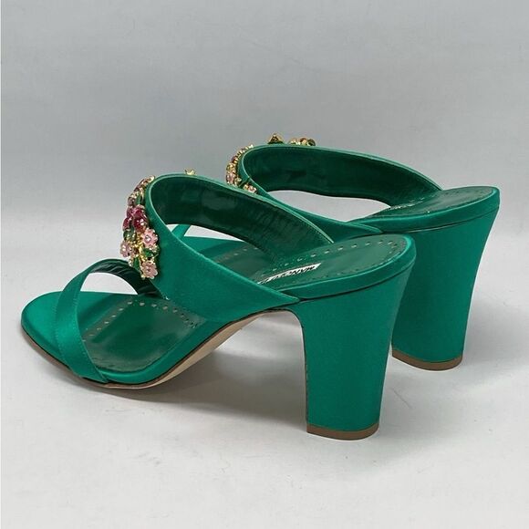Manolo Blahnik 90MM Embellished Satin Mules size 40 - Picture 7 of 14